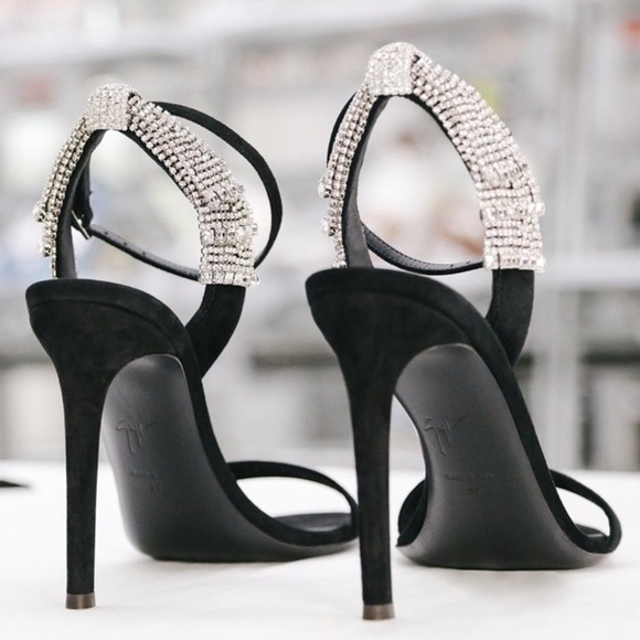 Giuseppe Zanotti Jamila Black Suede Crystal Bow Embellished Stiletto Sa… - Picture 1 of 16